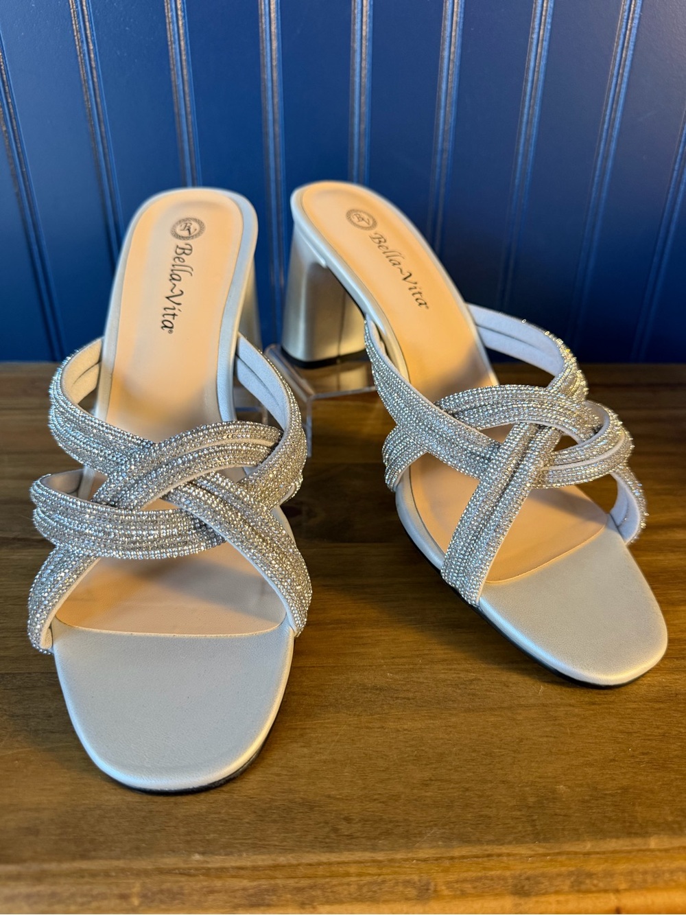 Bella Vita Carmen Silver Rhinestone Block Heel Sandals Size 10W or 10WW